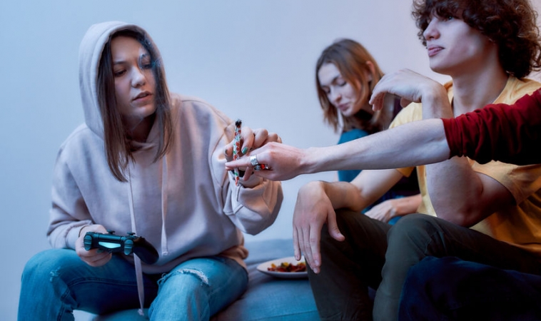 Cannabis Use in Teens Linked to Decline in IQ