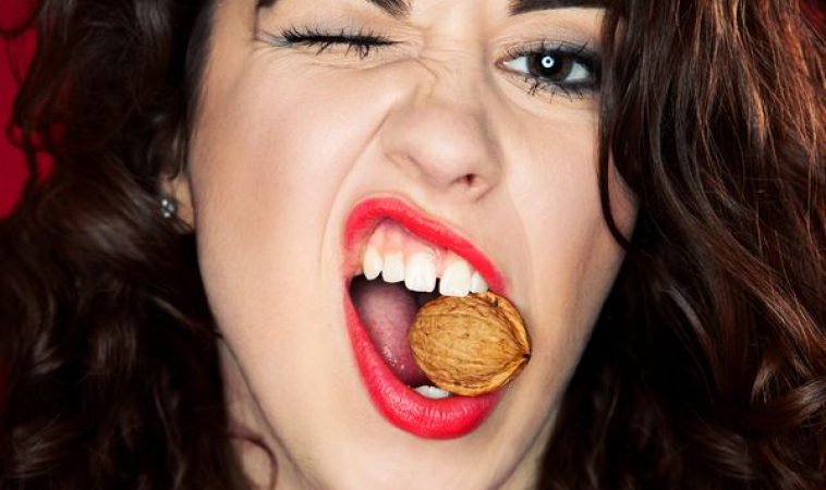 Eating Walnuts May Reduce Hunger Cravings