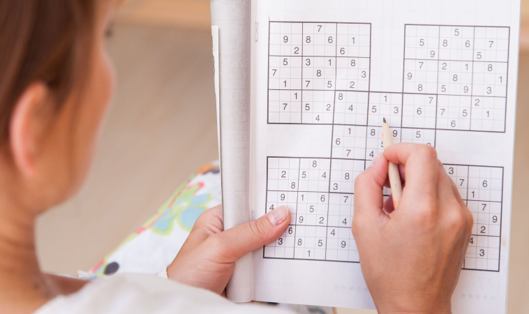 Adults Doing Puzzles Have Sharper Brains into Old Age