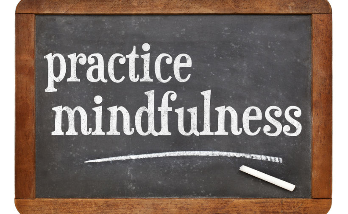 Flipping the Switch to Mindfulness with 5 Daily Mindful Practices