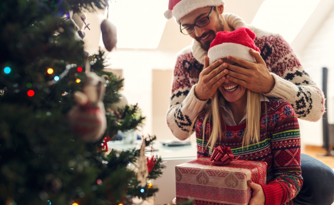 What Essential Oils to Use for Holiday Related Stress