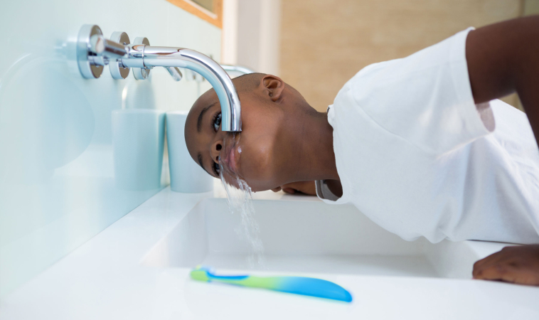 New Research Showing that Fluoridated Water Doesn’t Prevent Dental Caries